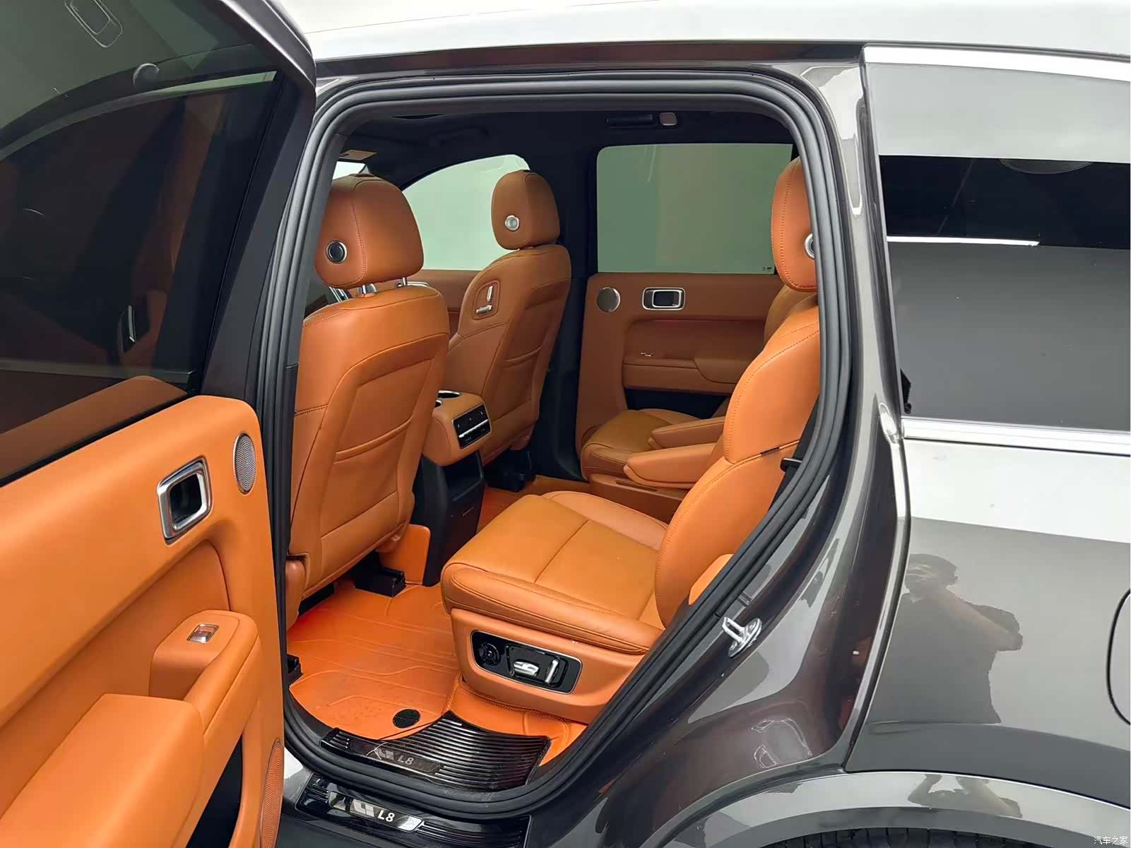 Li Auto L8, 2024 все фото