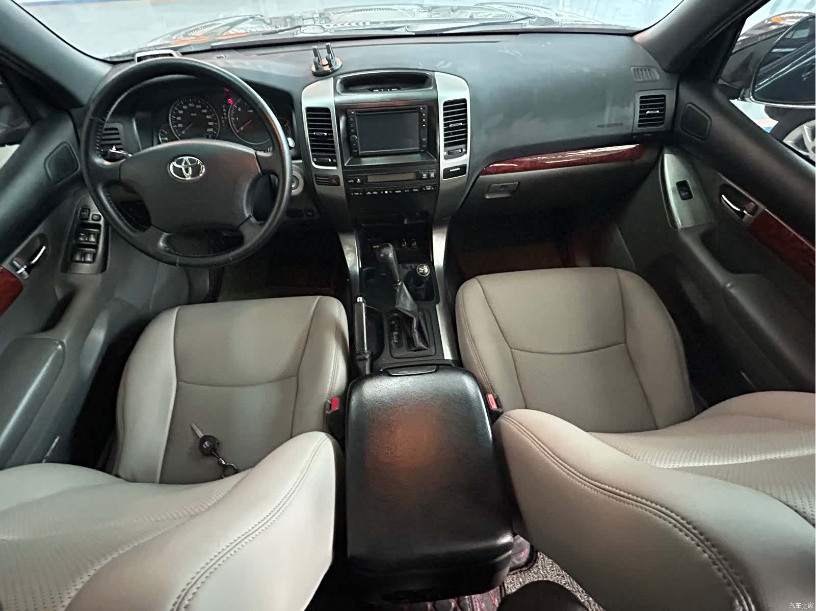 Toyota Prado, 2003 13