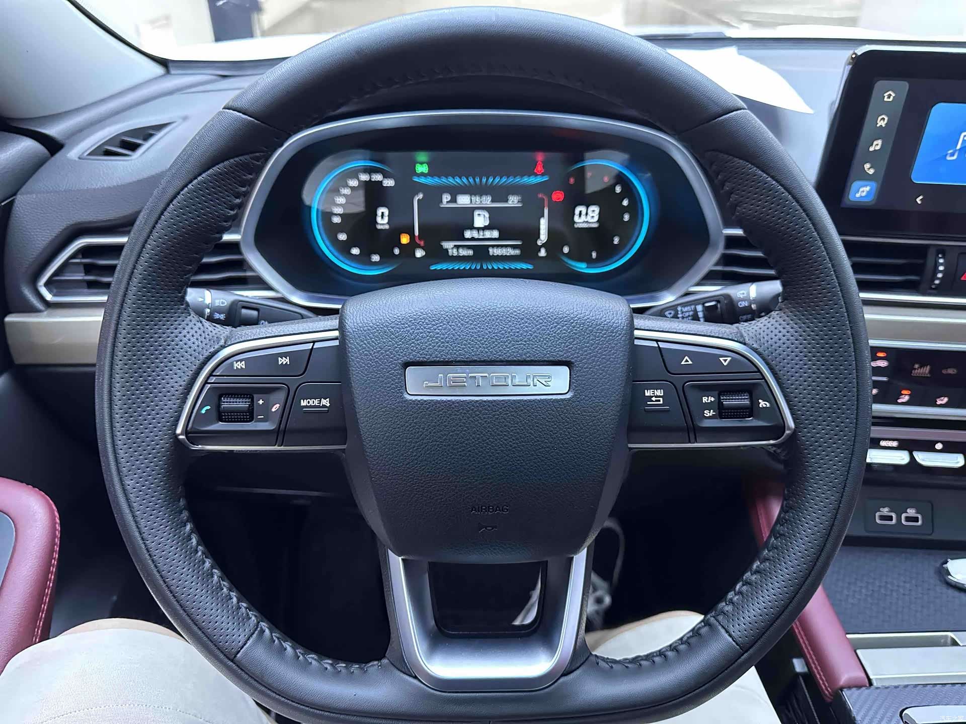 Jetour X70, 2024 15