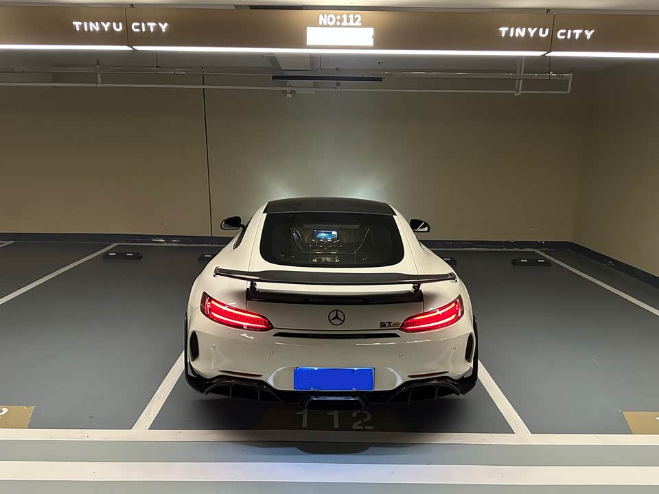 Mercedes-Benz AMG GT