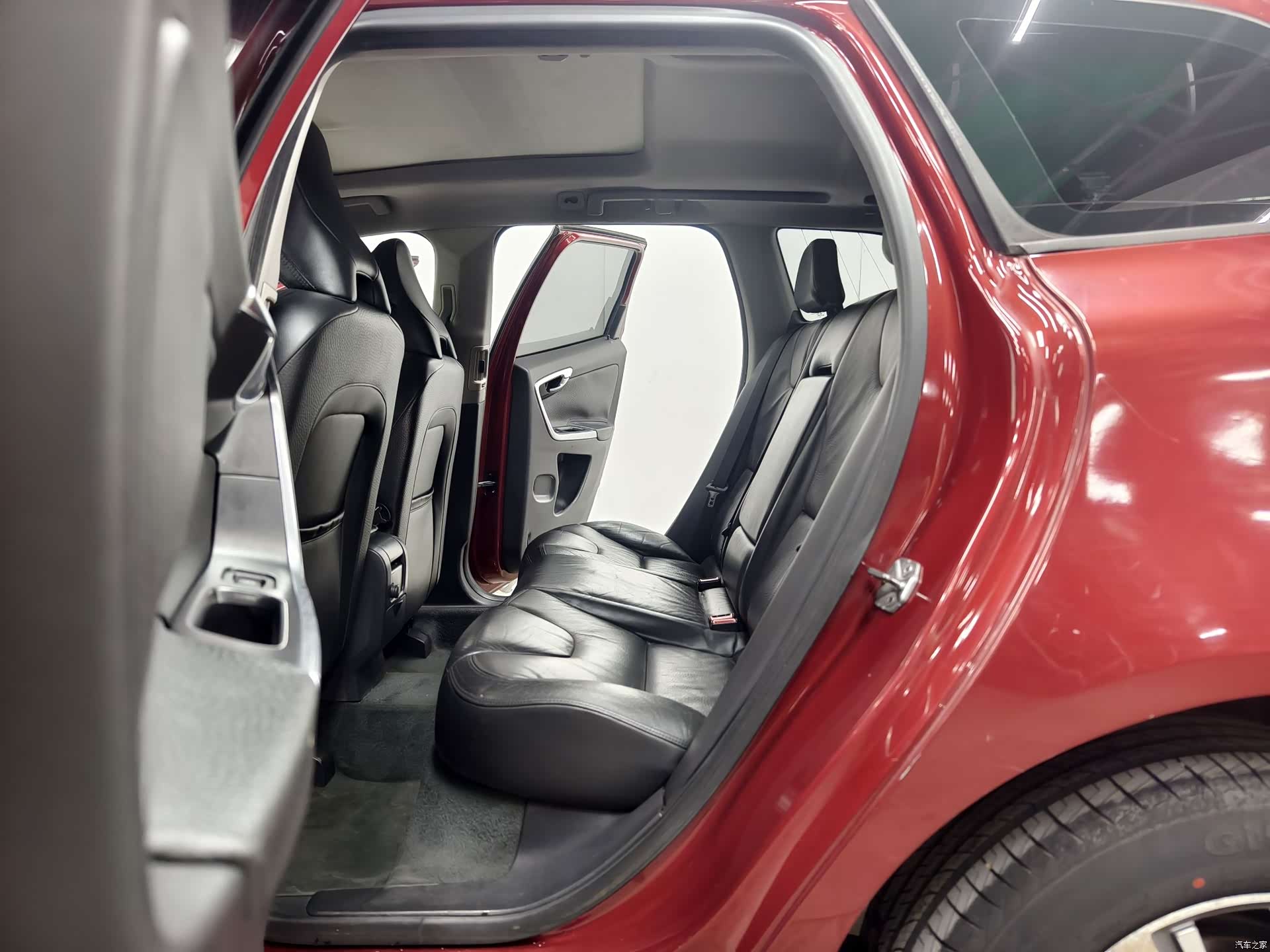 Volvo XC60, 2013 12