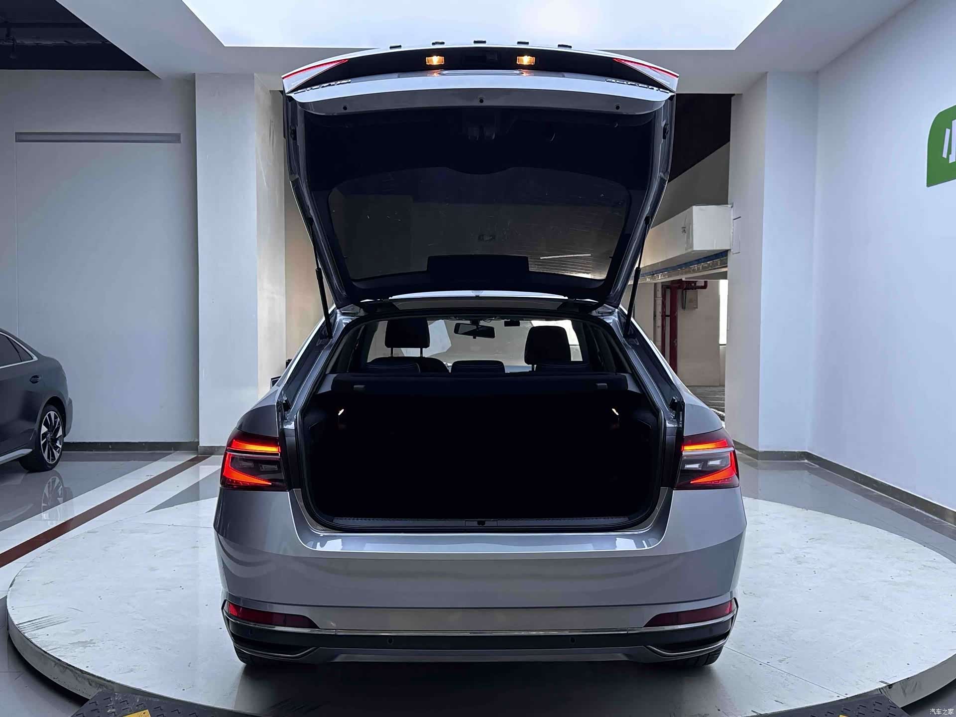 Skoda Superb, 2022 18