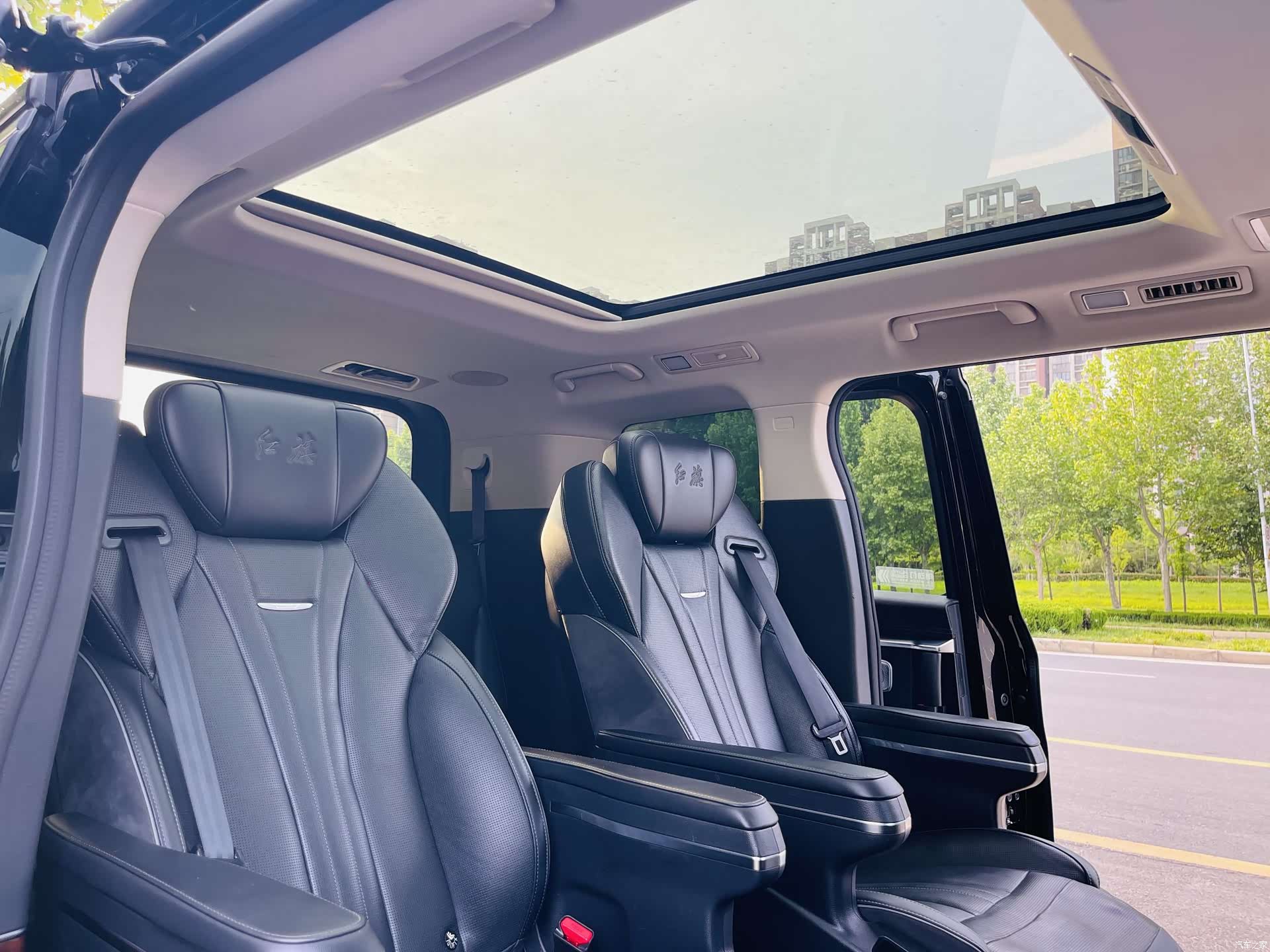 Hongqi HQ9, 2023 39