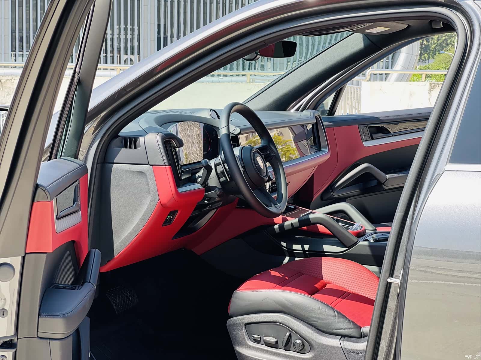 Porsche Cayenne, 2024 4