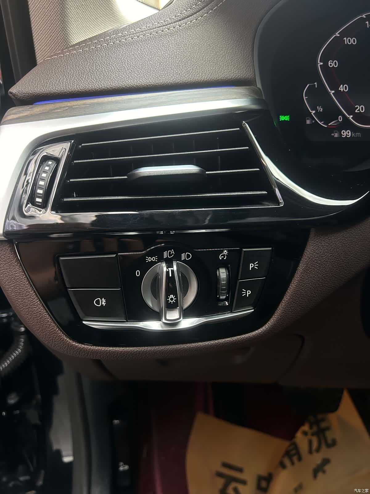 BMW 5 Series, 2022 21