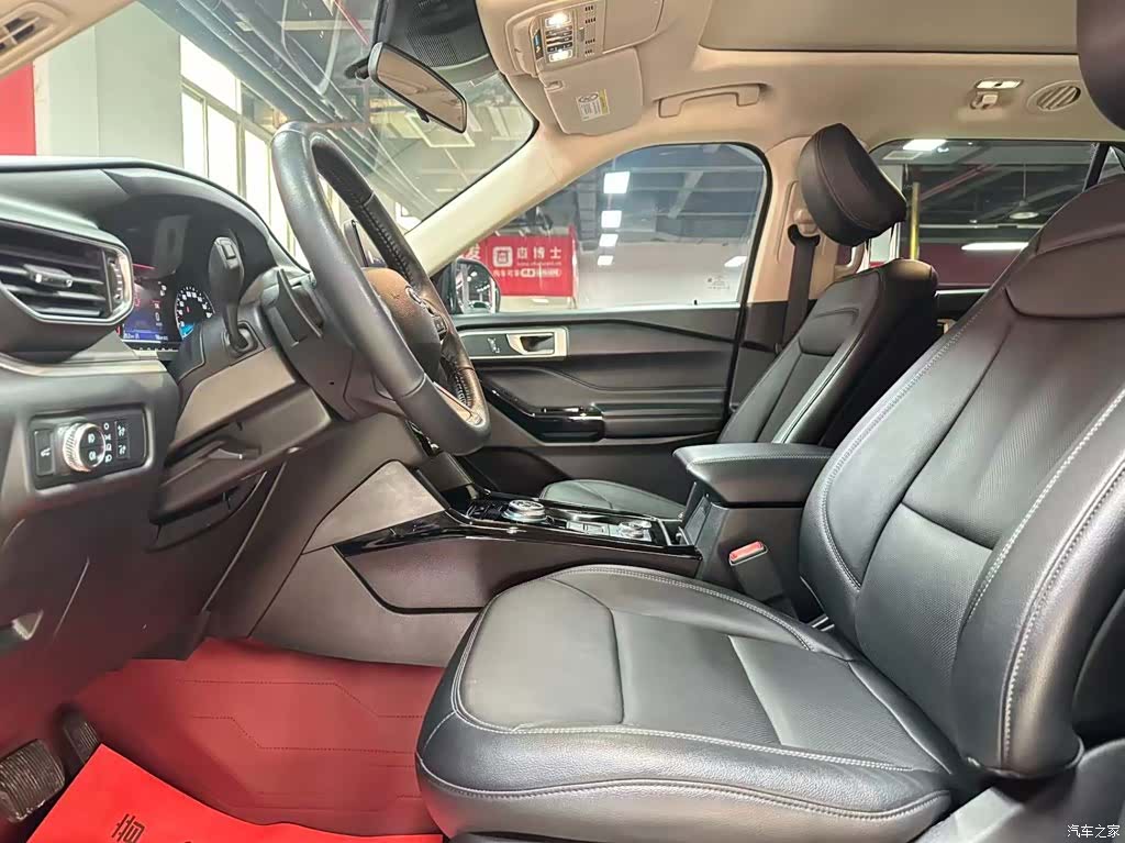 Ford Explorer, 2021 7