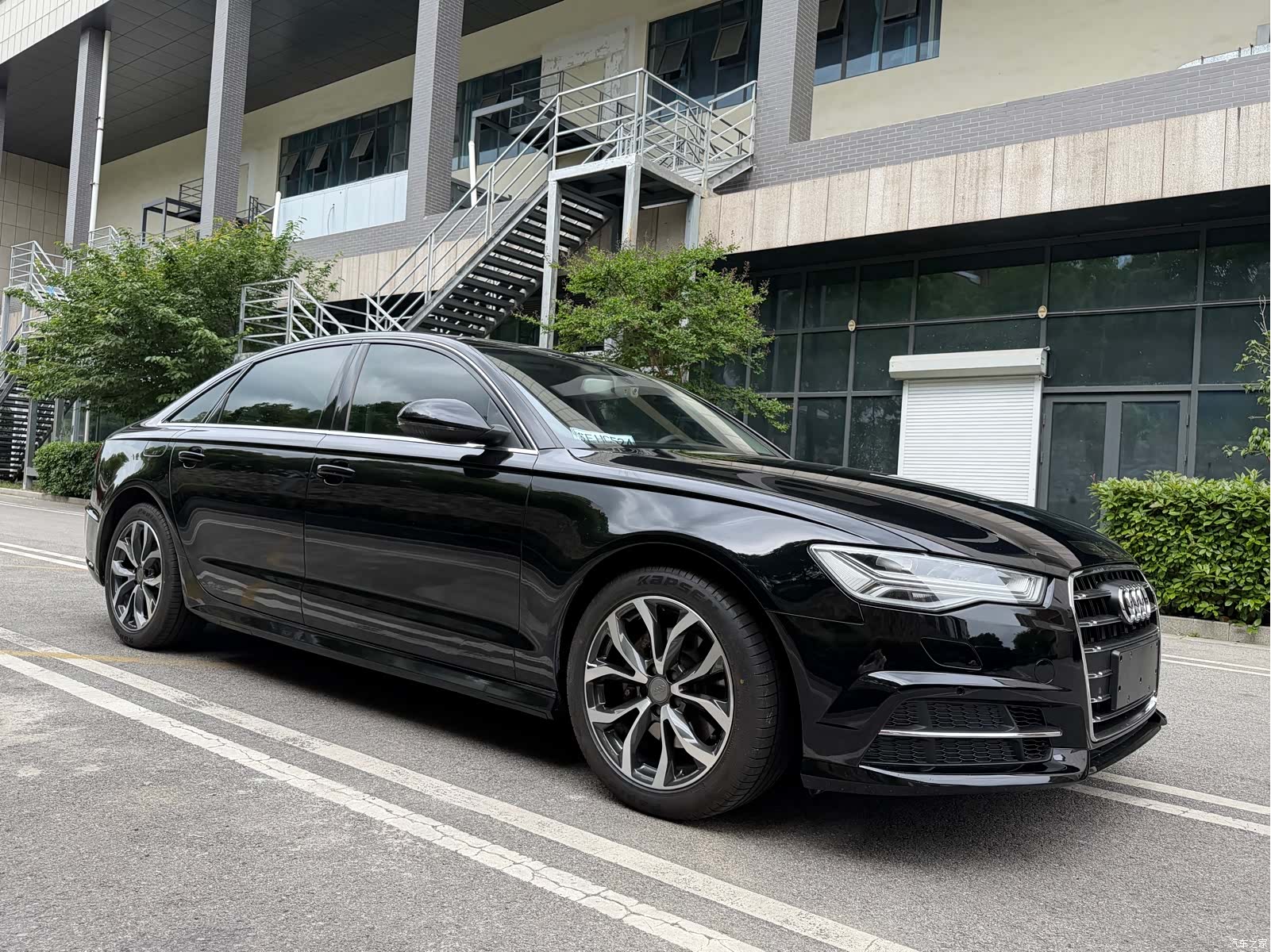 Audi A6L, 2018 3