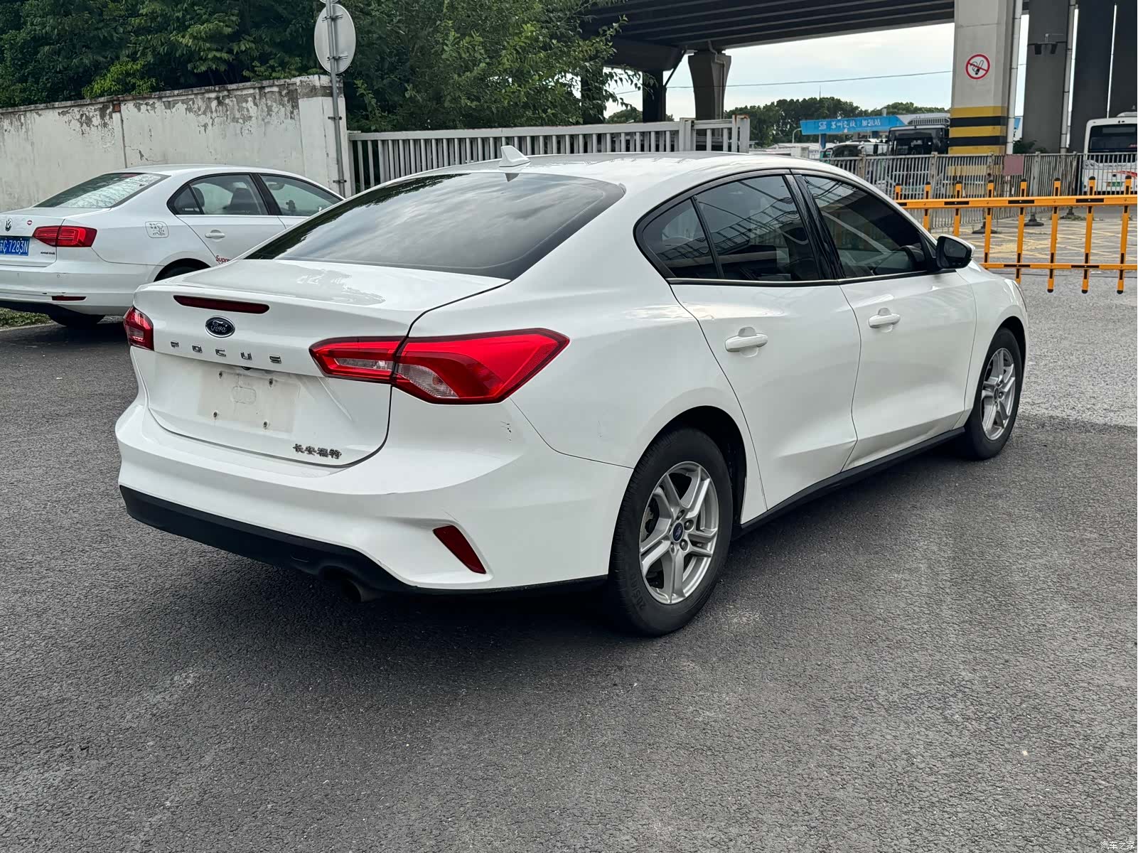 Ford Focus, 2019 15
