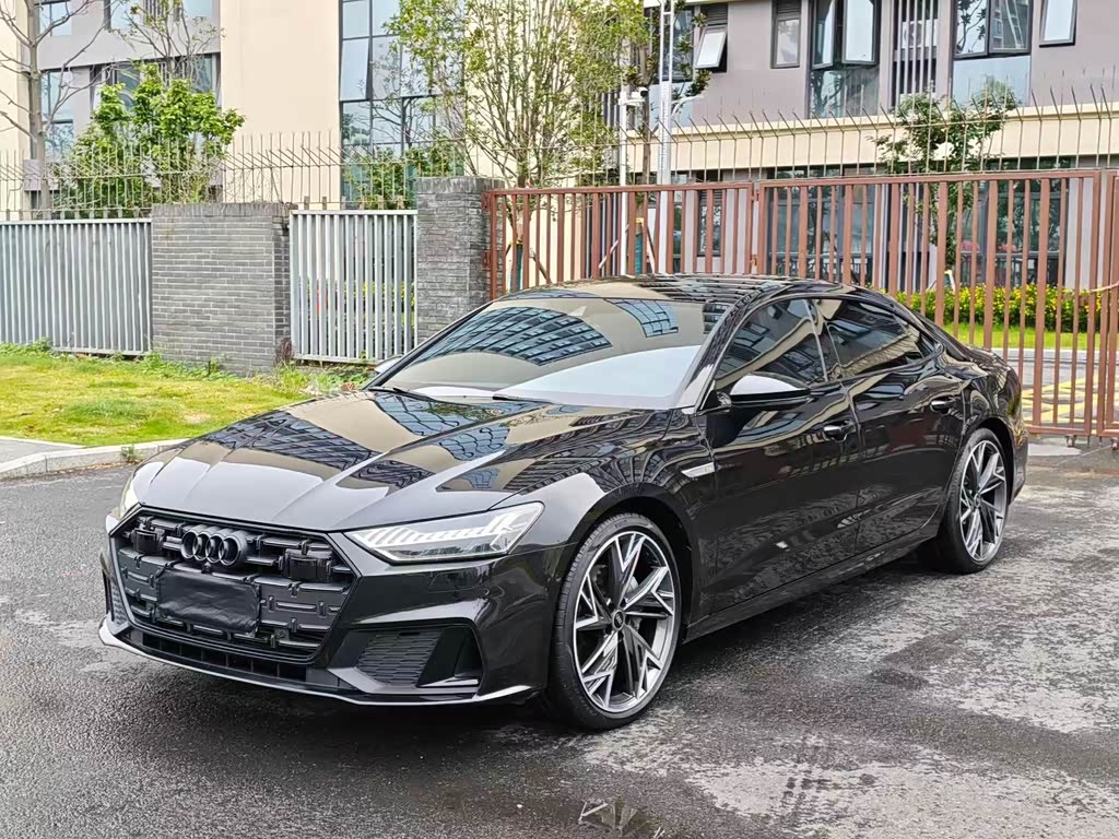 Audi A7L
