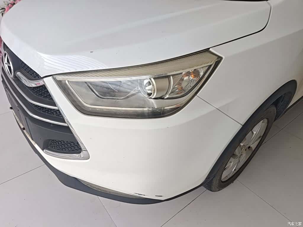 JAC S3, 2015 24