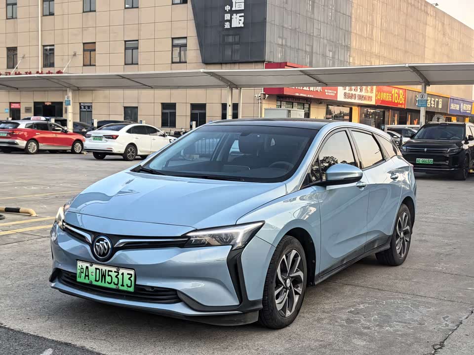 Buick Slightly blue 6