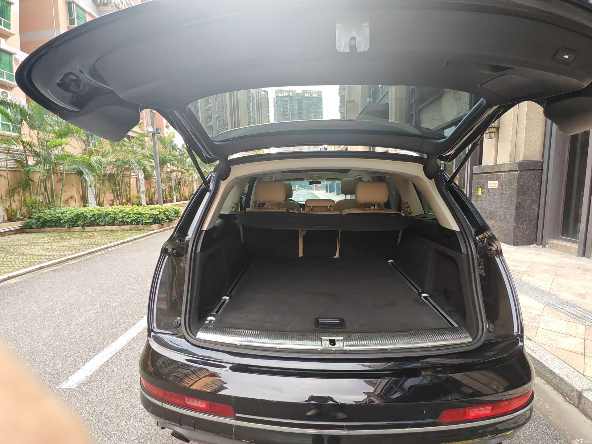 Audi Q7, 2012 13