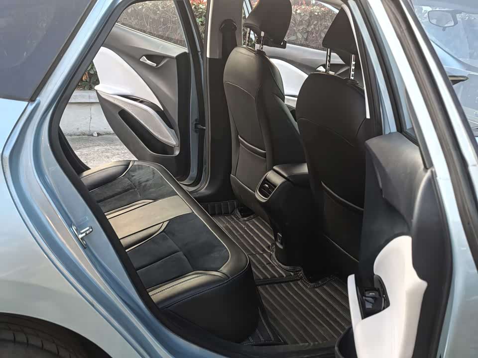 Buick Slightly blue 6