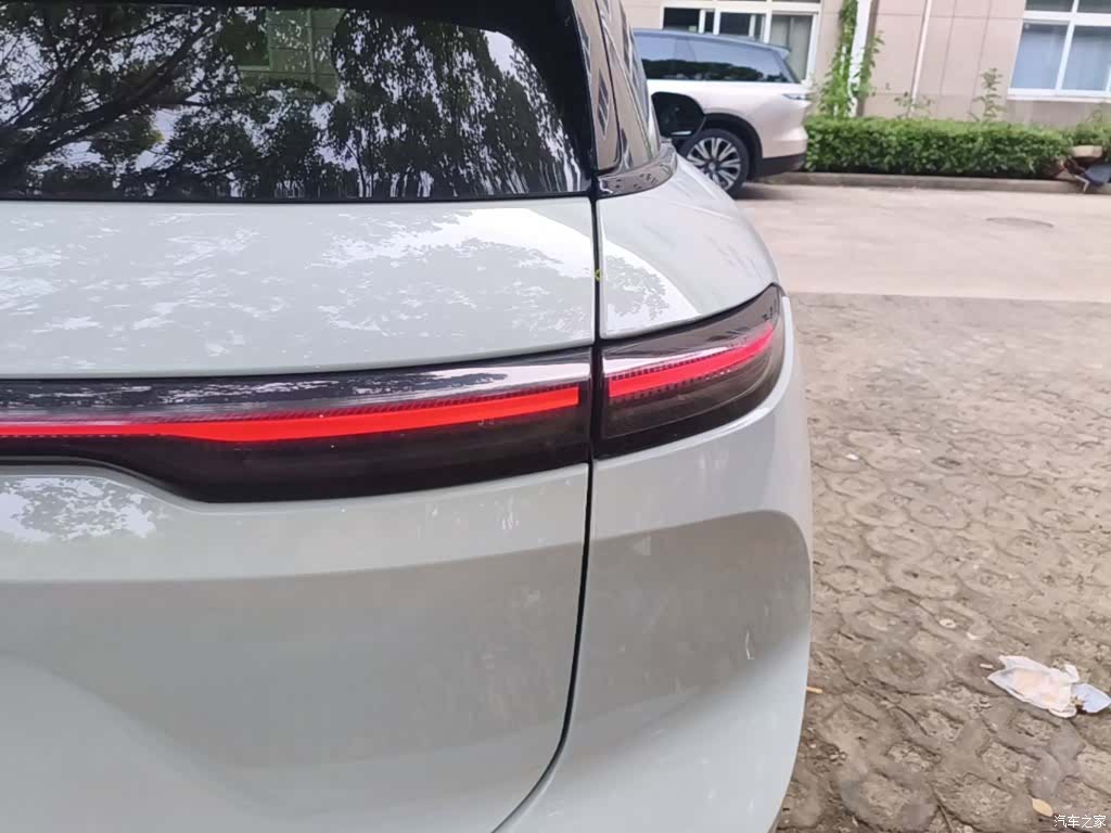 NIO ES6, 2023 8