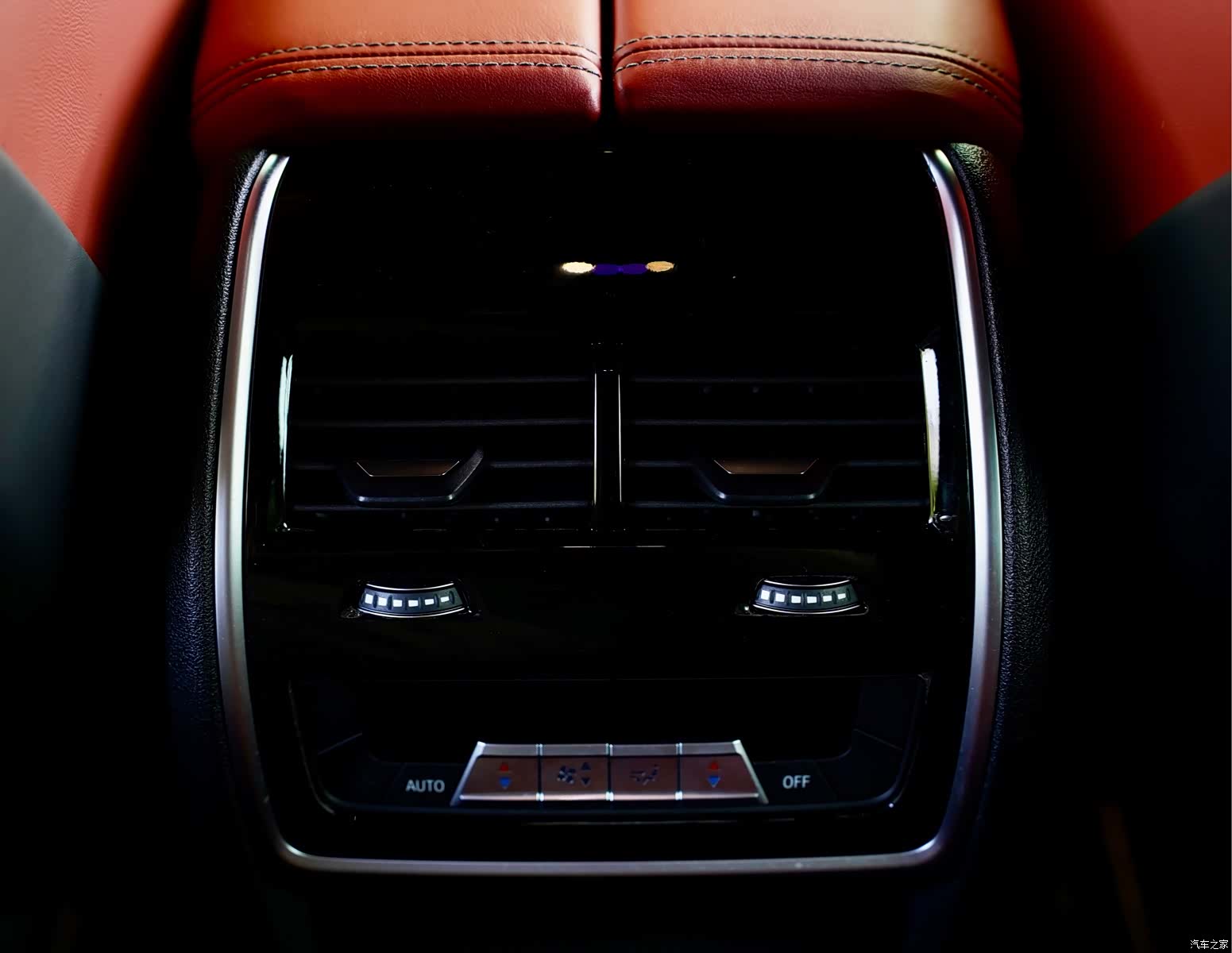 BMW X6, 2022 12