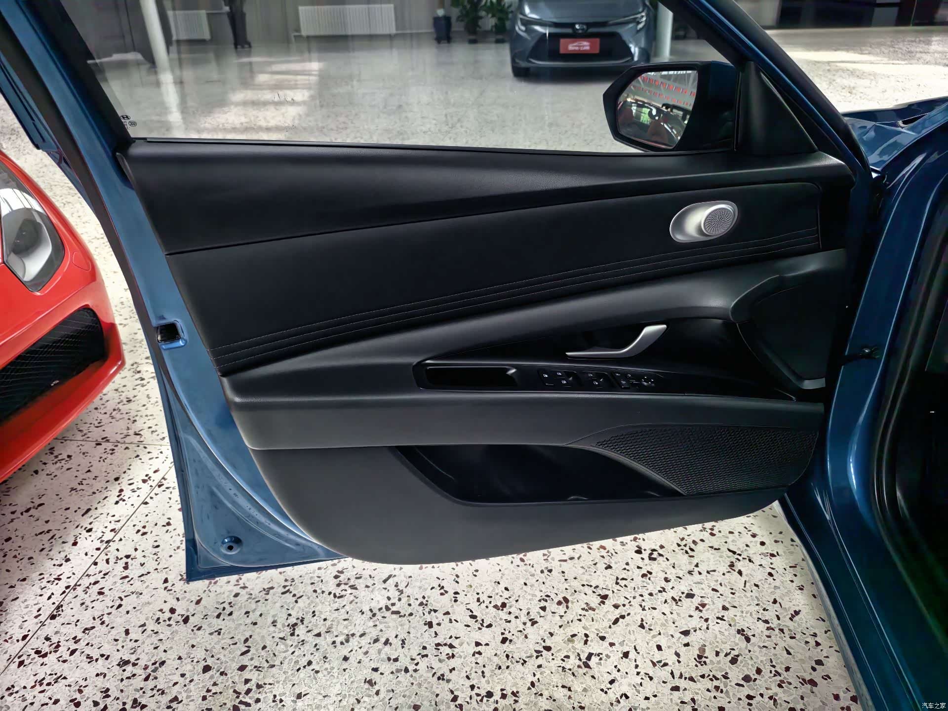 Hyundai Elantra, 2022 14