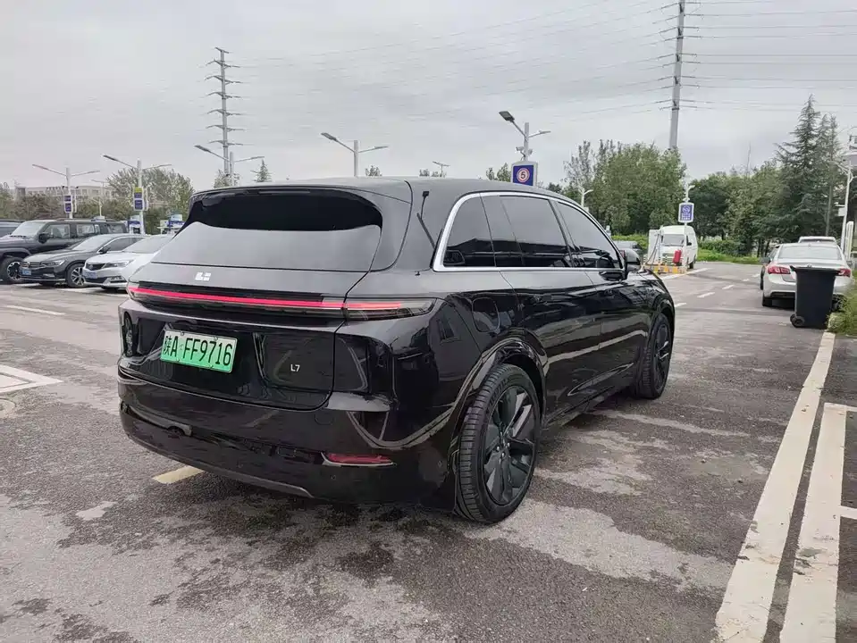 Li Auto Ideal L7