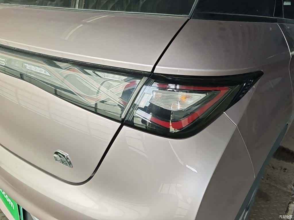 BYD Dolphin, 2023 8