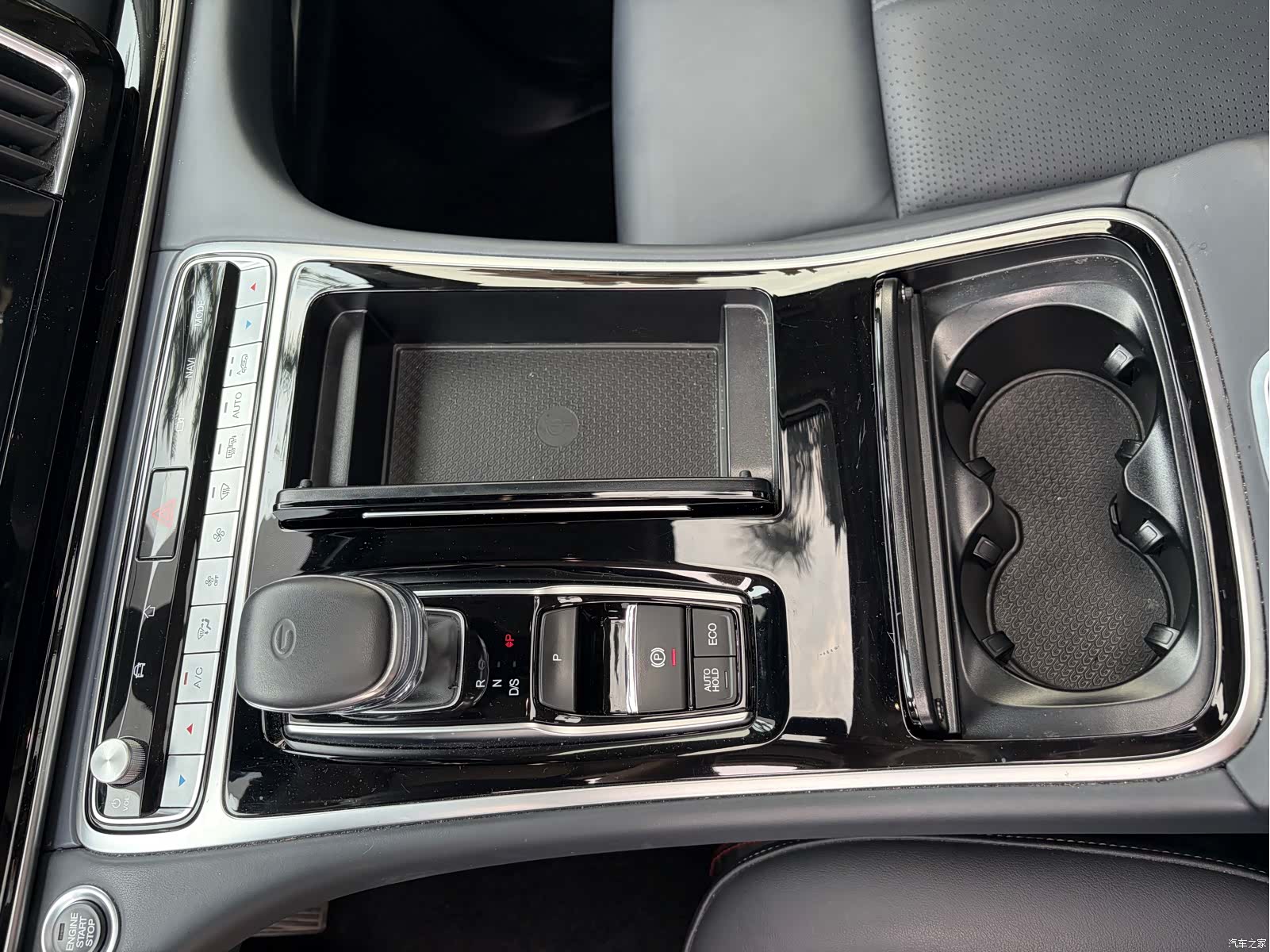 Trumpchi M8, 2021 11