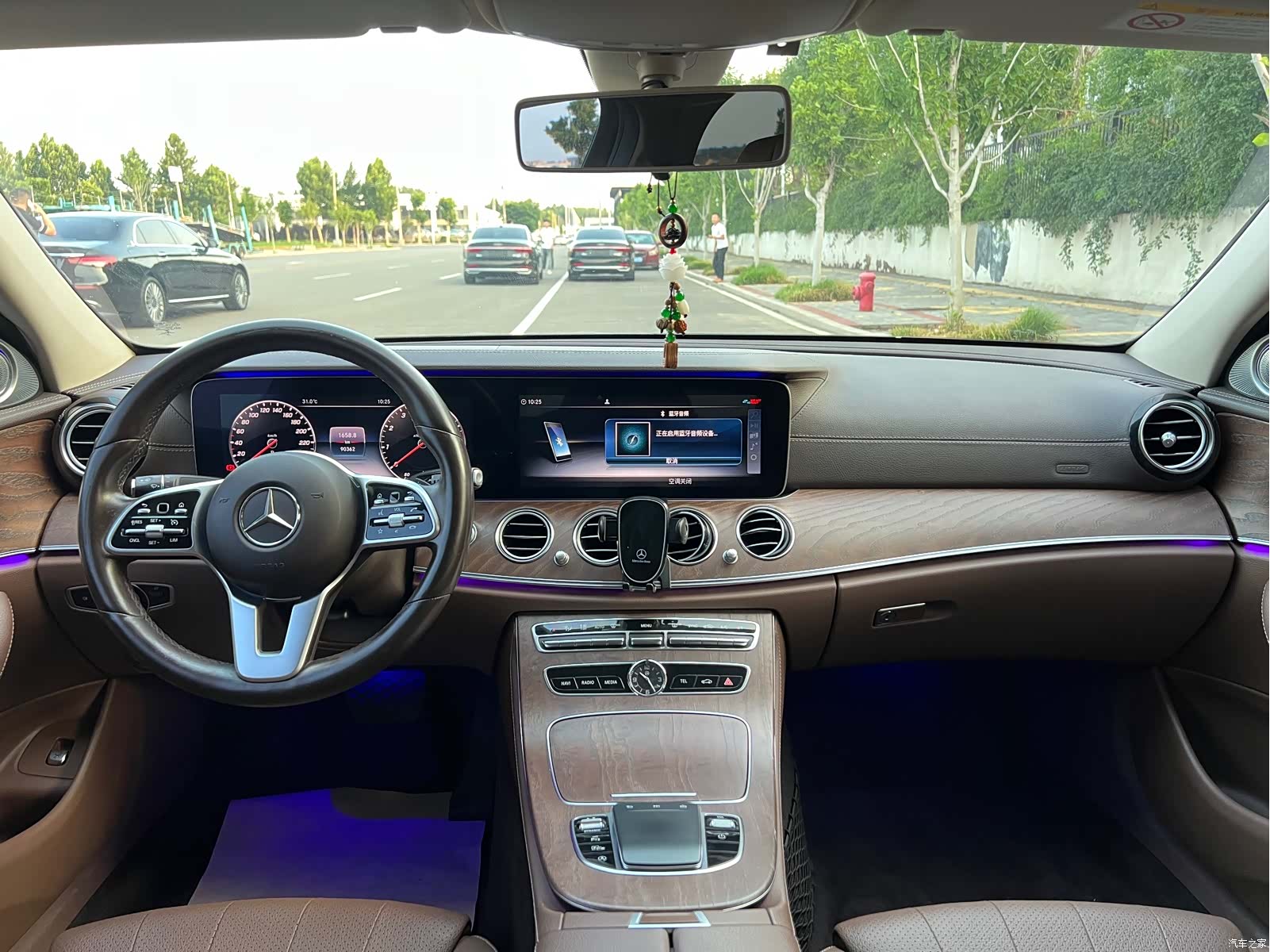 Mercedes-Benz E-Class, 2019 8