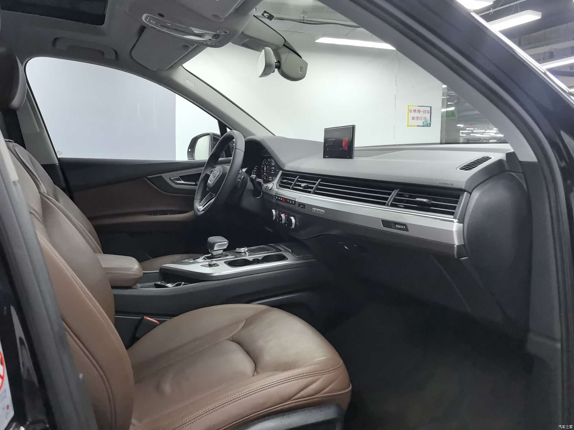Audi Q7, 2016 все фото