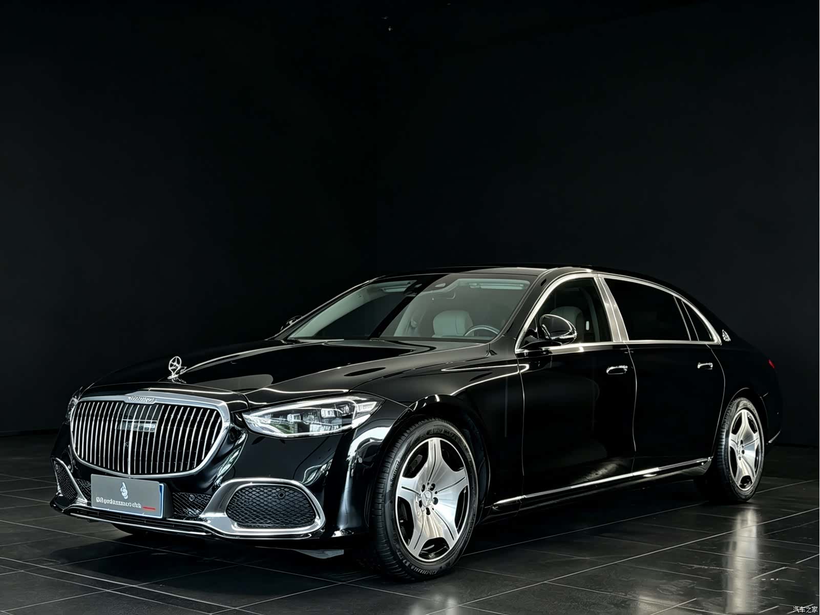 Maybach S-Class, 2023 3