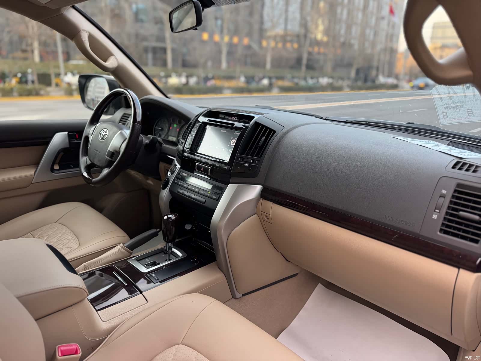 Toyota Land Cruiser, 2016 10