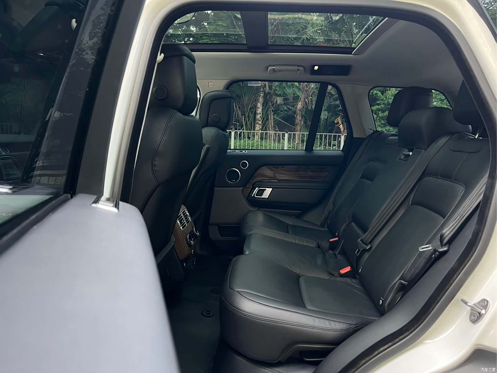 Land Rover Range Rover, 2018 13