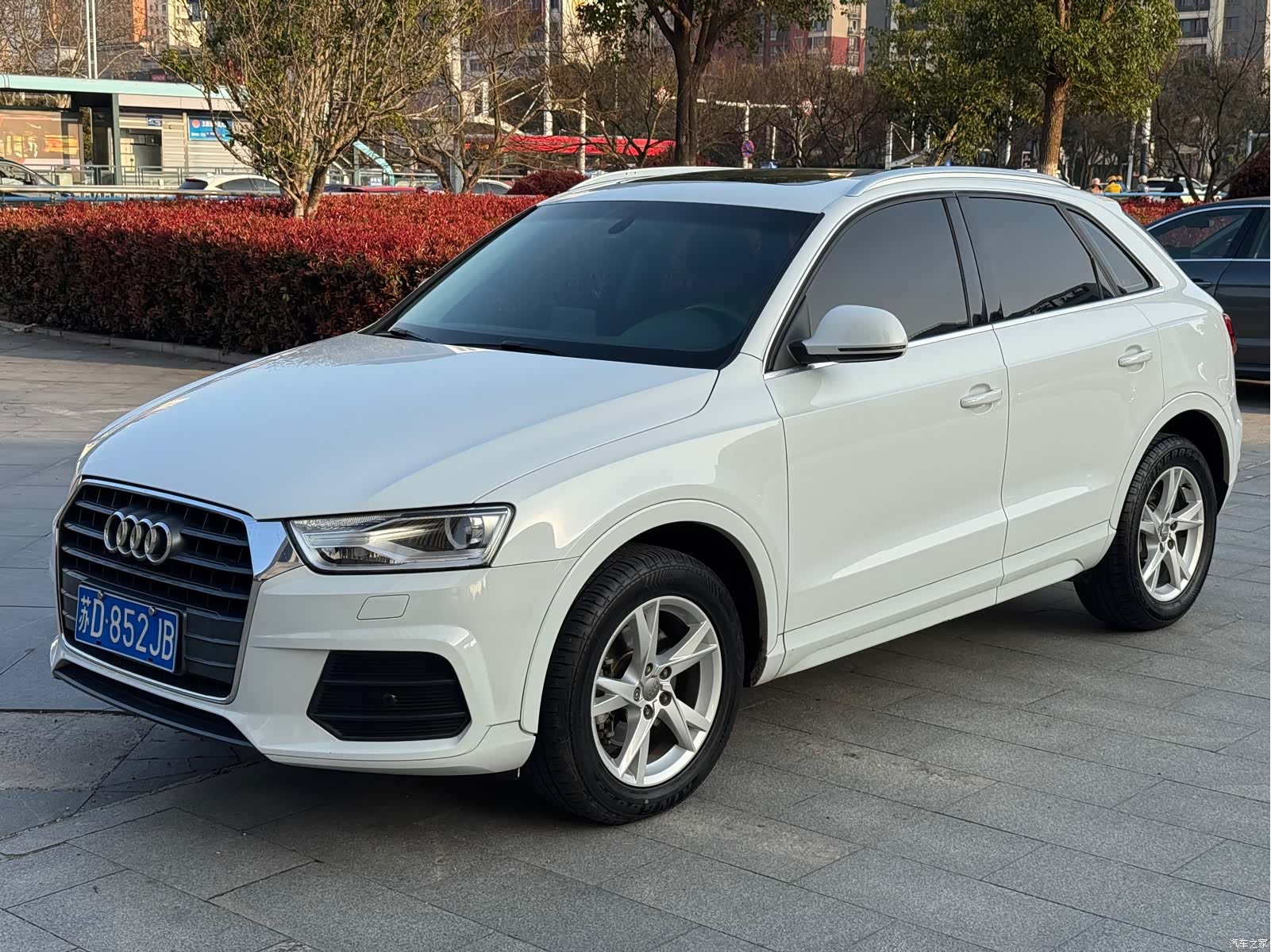 Audi Q3, 2016 1