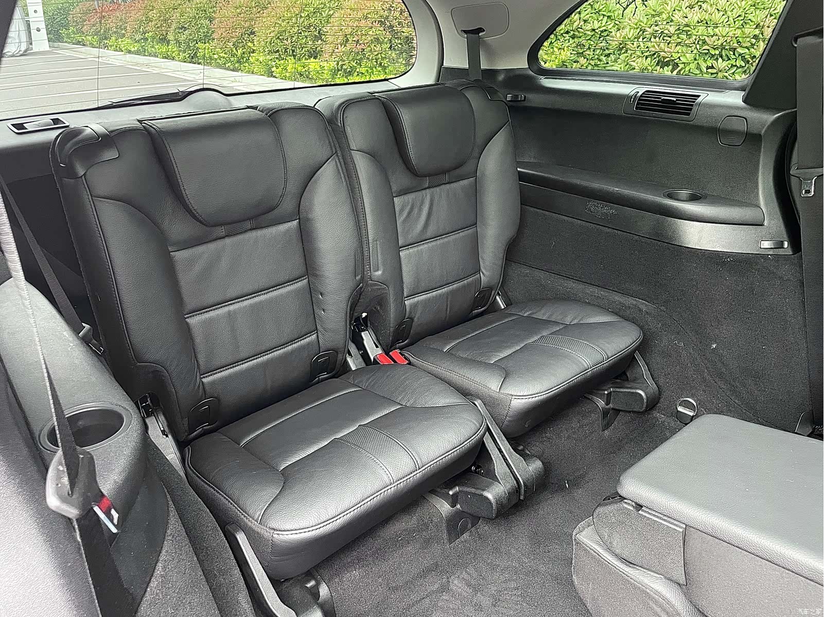 Mercedes-Benz R-Class, 2018 13