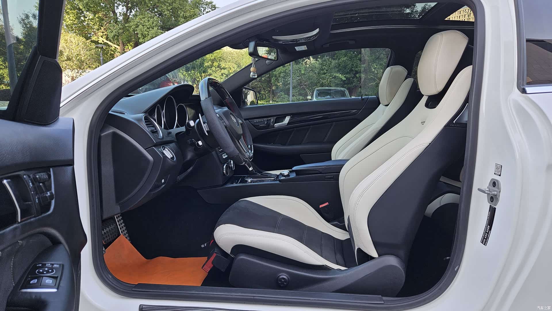 Mercedes-Benz C-Class, 2014 10