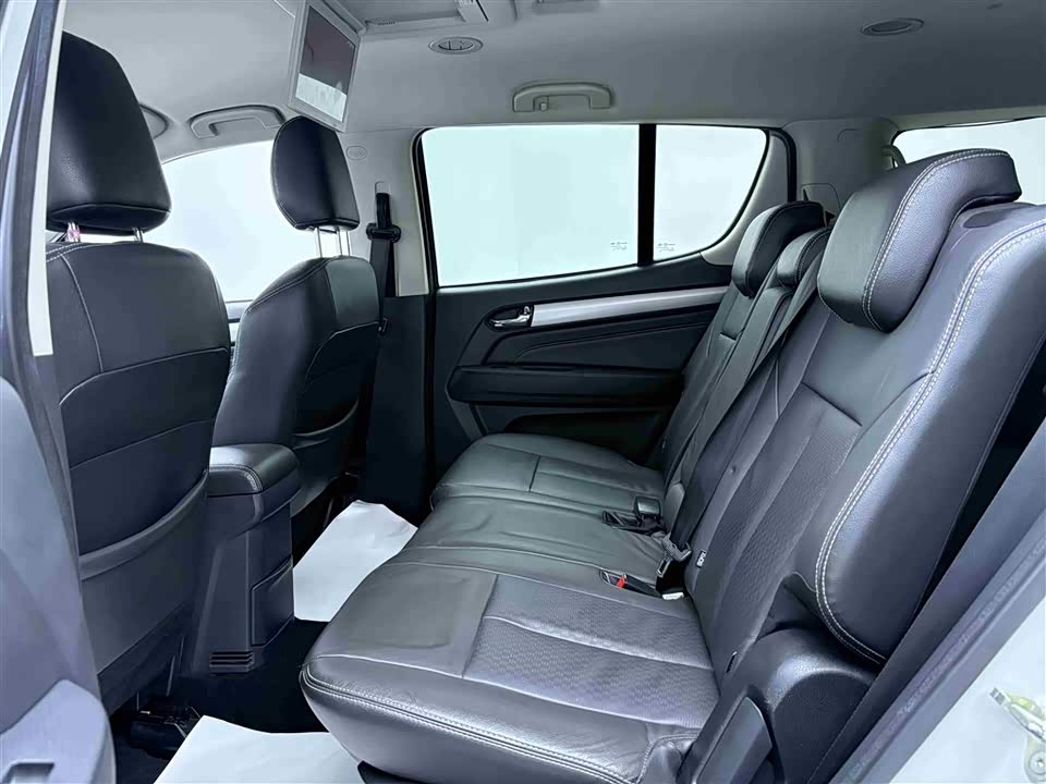 Isuzu mu-X Shepherd Ranger