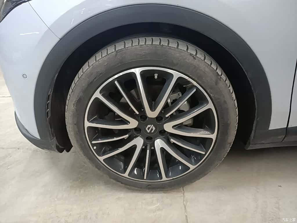 Leapmotor C11, 2022 23