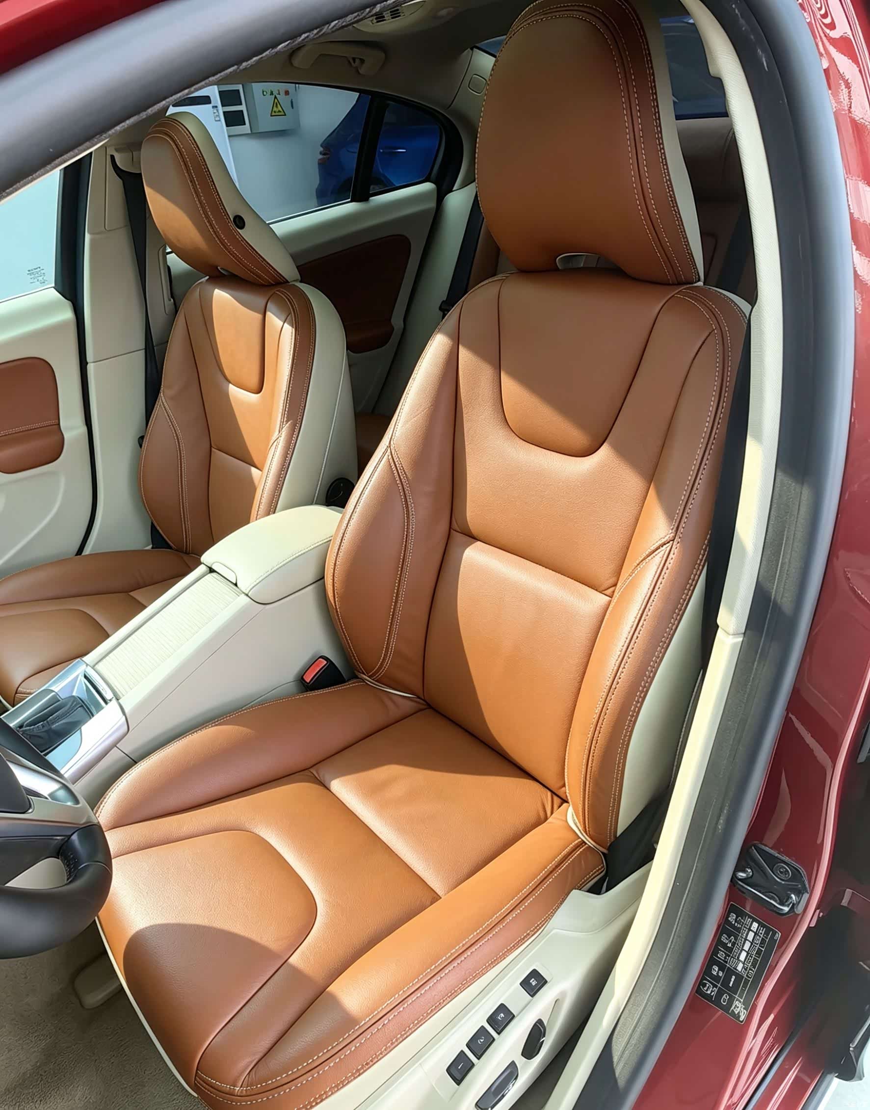 Volvo S60, 2013 все фото