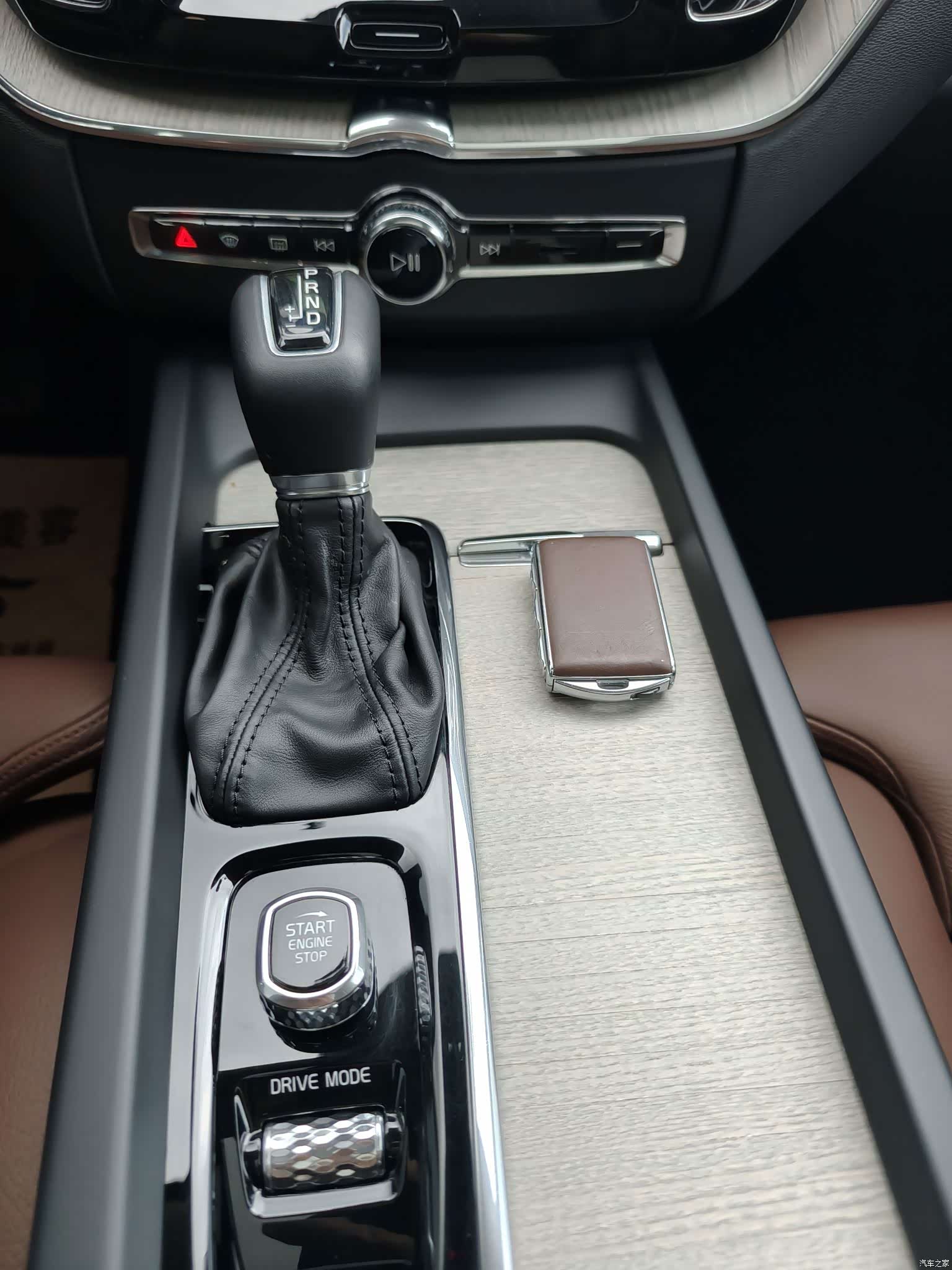 Volvo XC60, 2019 11