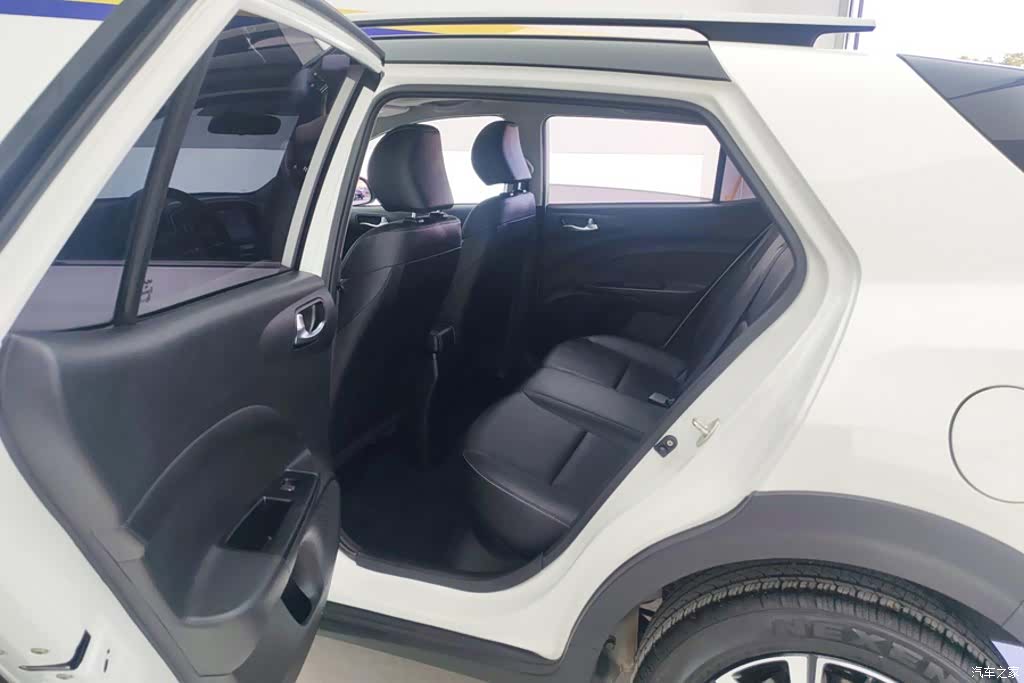 Kia KX1, 2024 11