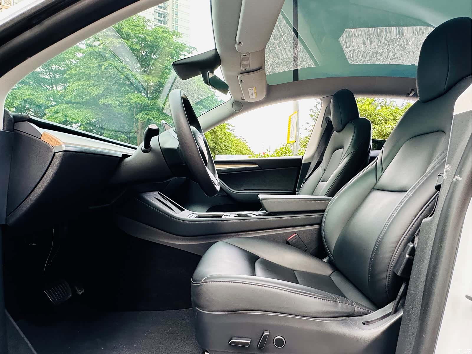 Tesla Model Y, 2021 8