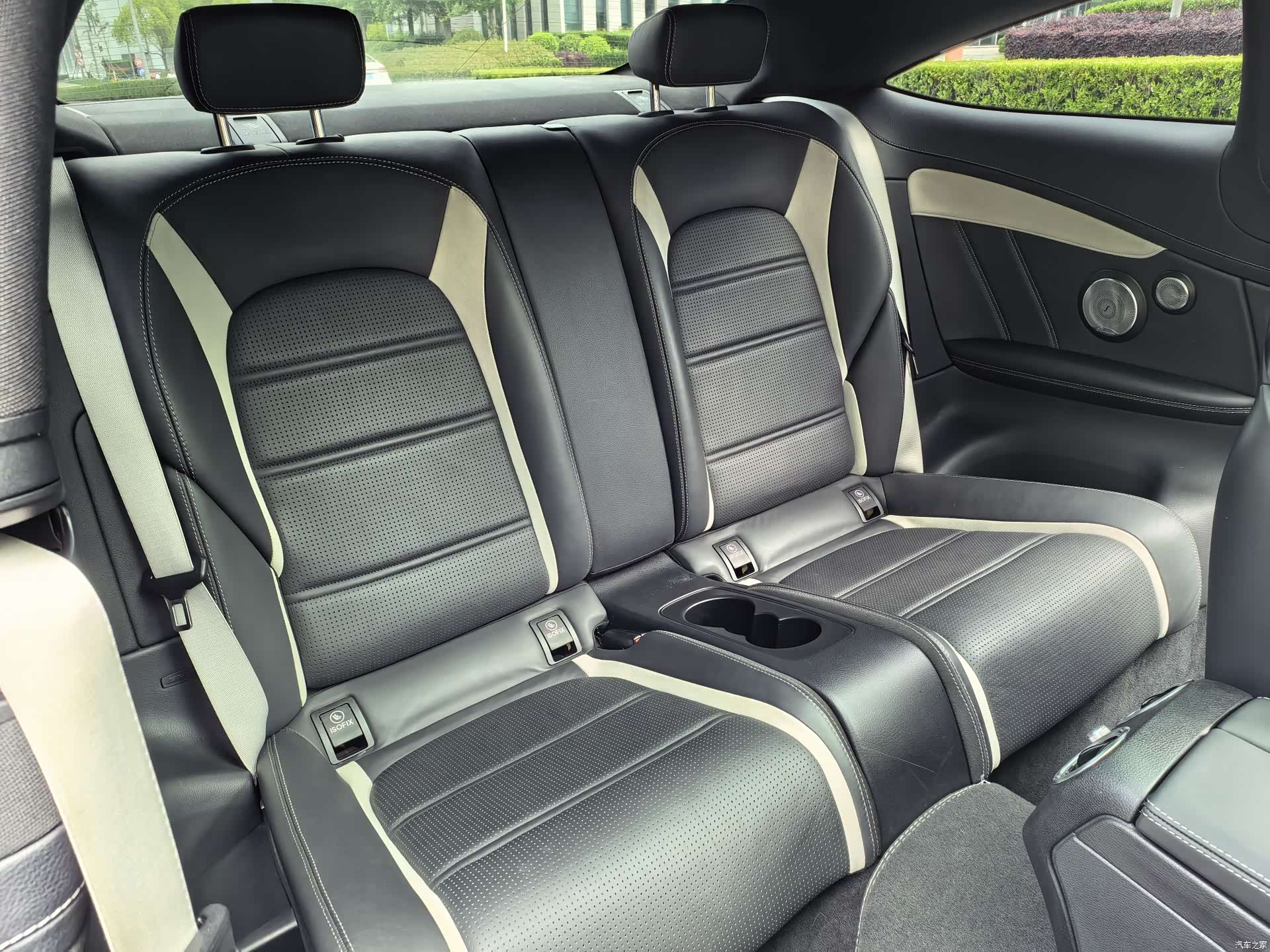 Mercedes-Benz C-Class, 2018 15