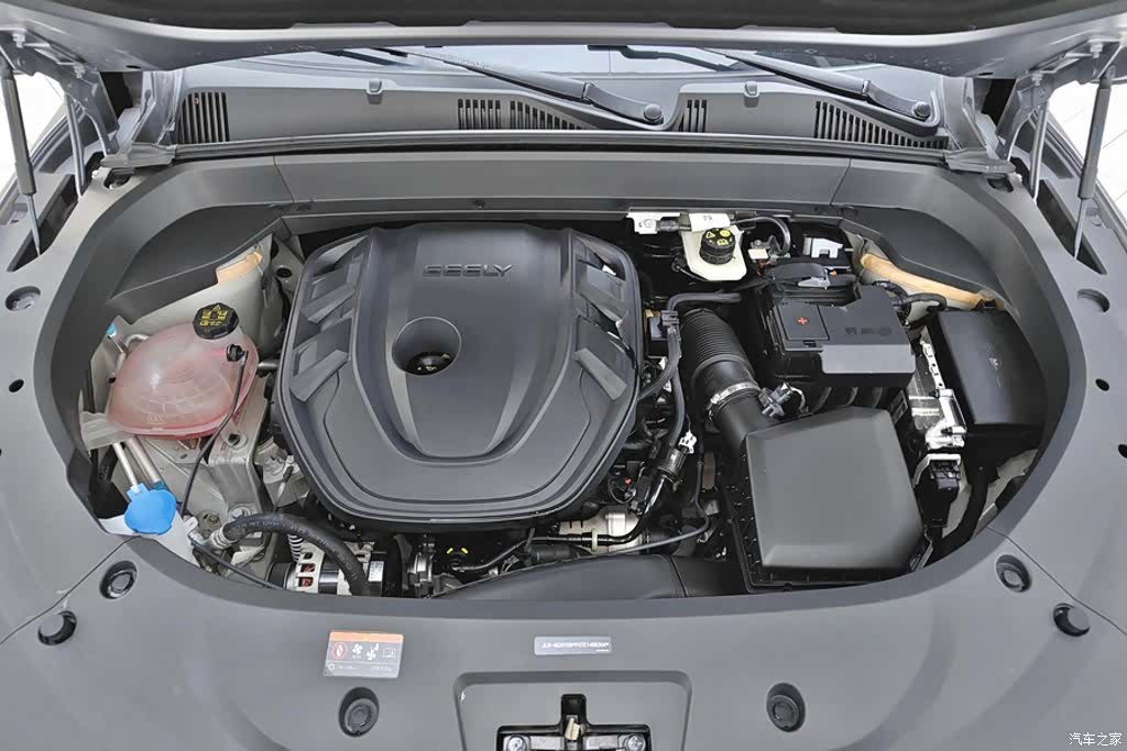 Geely Xingyue L, 2024 10
