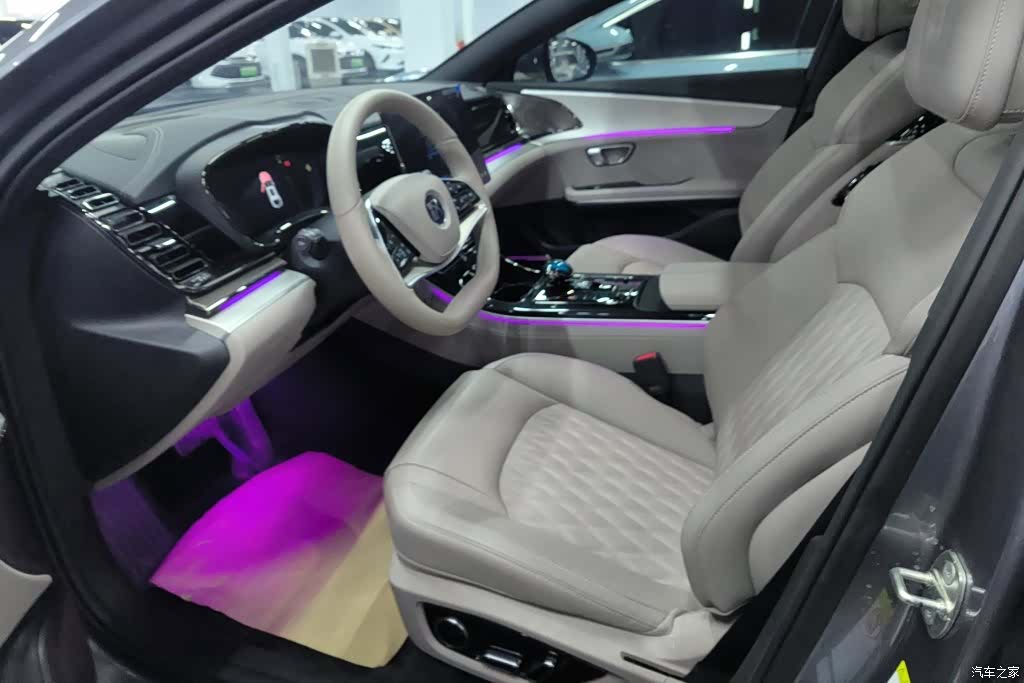 BYD Han, 2025 9