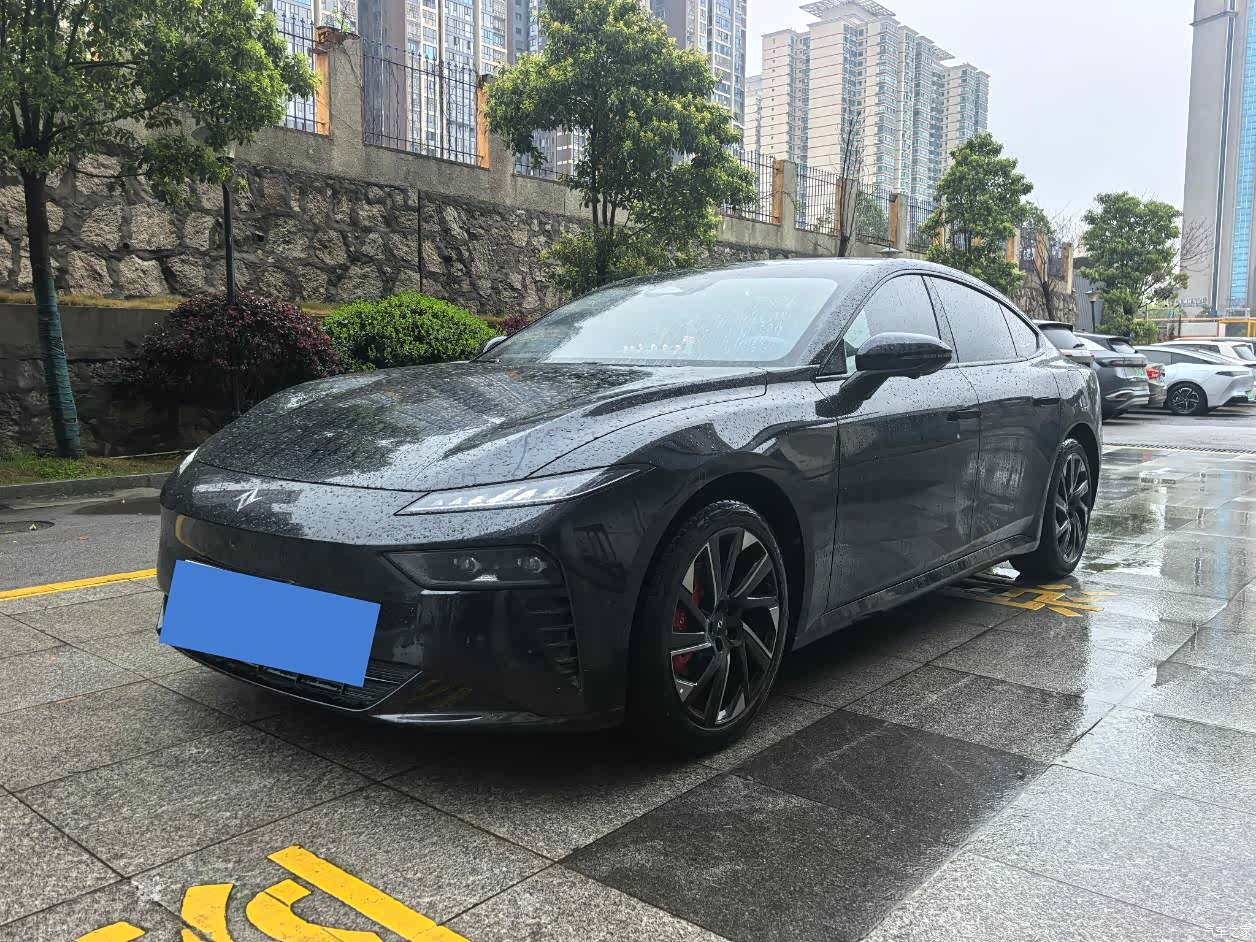 DongFeng eπ007, 2024 1