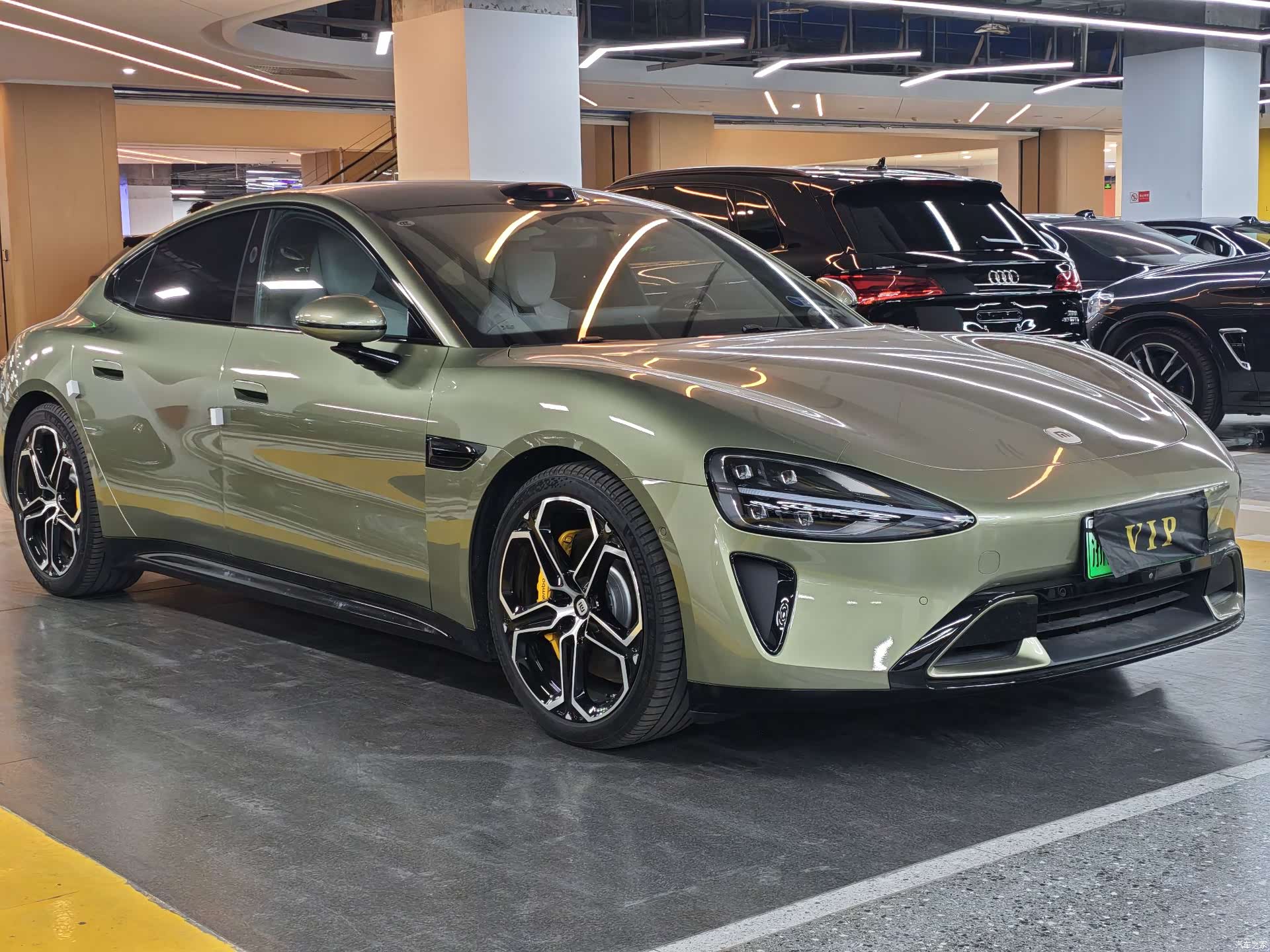 Xiaomi SU7, 2024 3