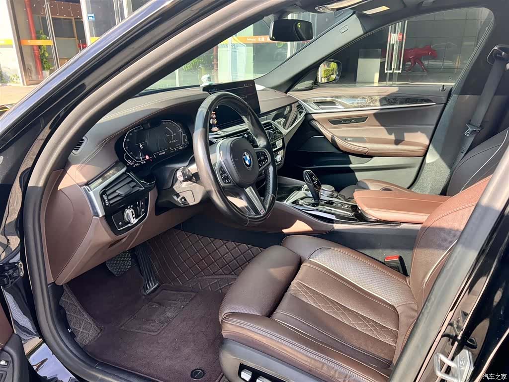 BMW 5 Series, 2021 4