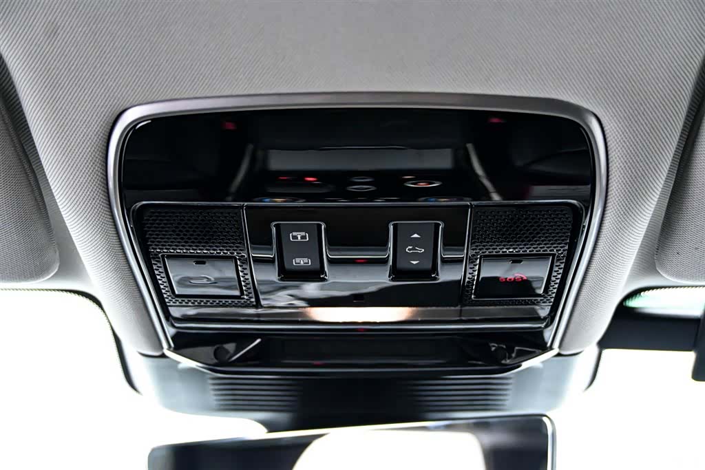 Land Rover Range Rover, 2023 33