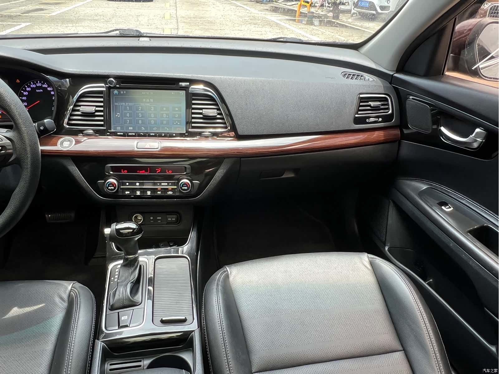 Kia K4, 2016 11