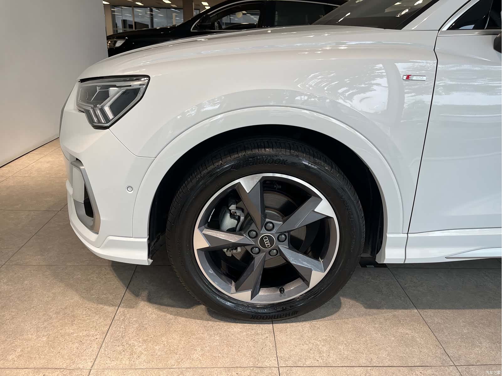 Audi Q3, 2024 2