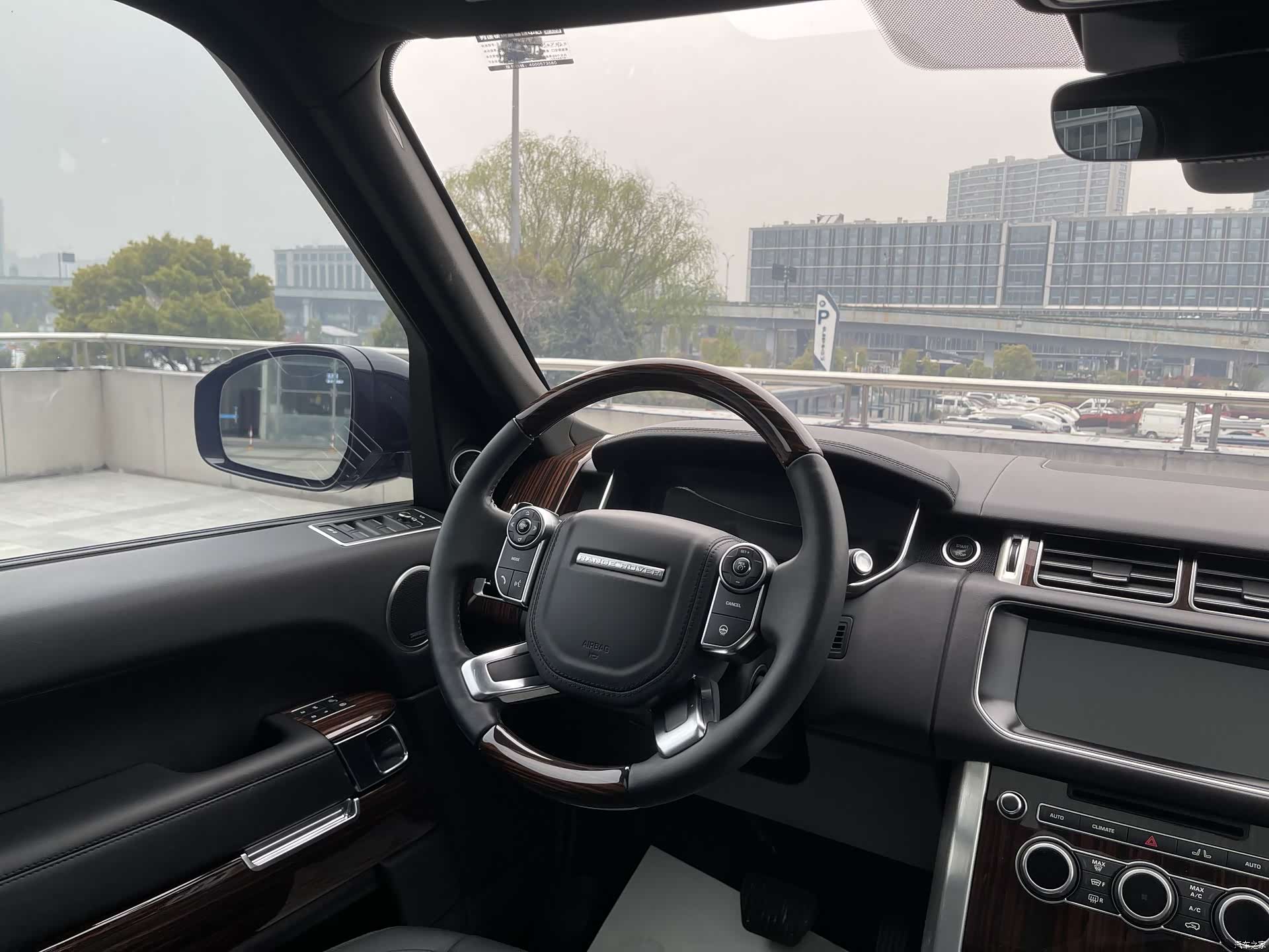 Land Rover Range Rover, 2018 14
