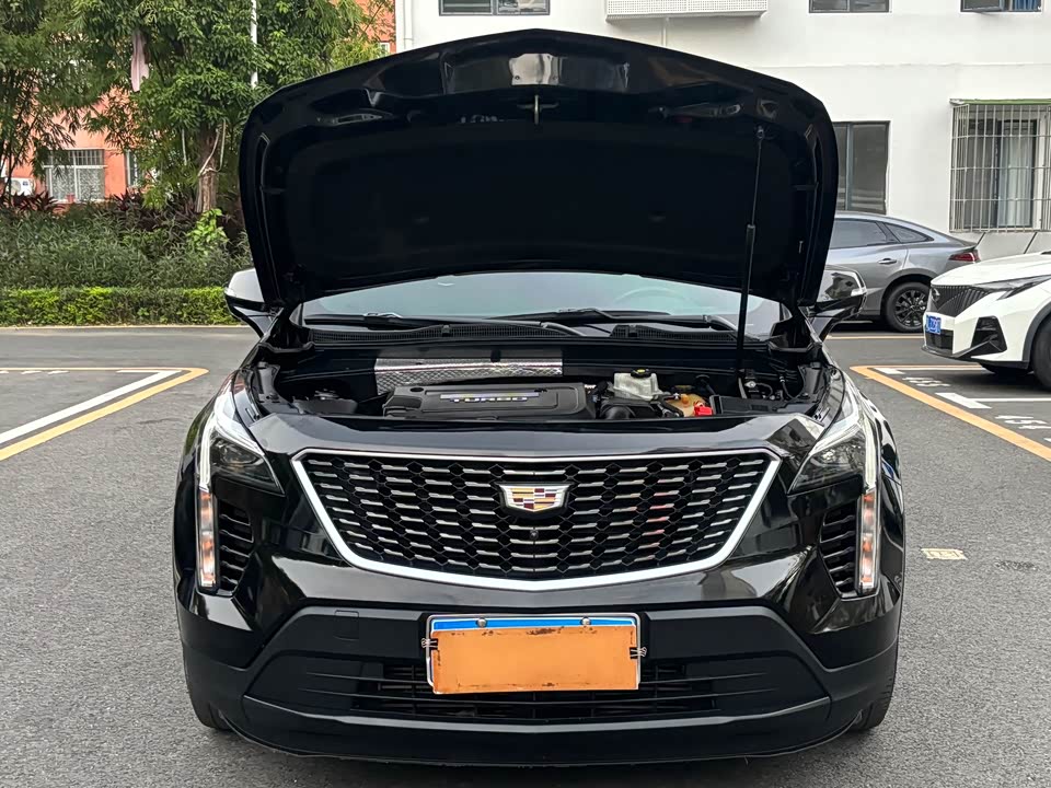 Cadillac XT4