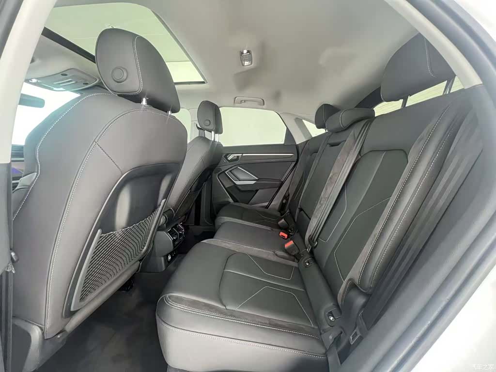 Audi Q3, 2023 7