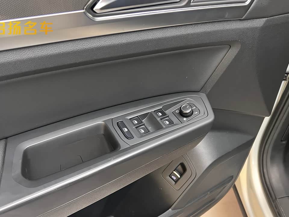Volkswagen Tourang Volkswagen Tourang